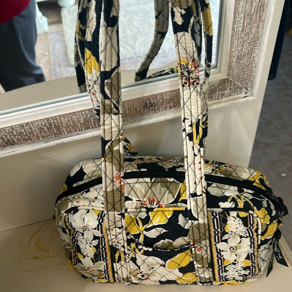 VERA BRADLEY Dogwood Floral Quilted Women's Bag - Black, Yellow, Tan and Cream.